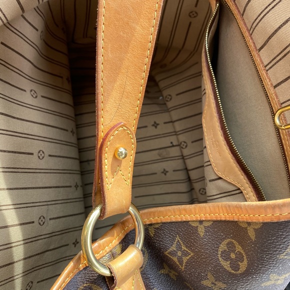 Louis Vuitton Monogram Delightful PM - Picture 11 of 16